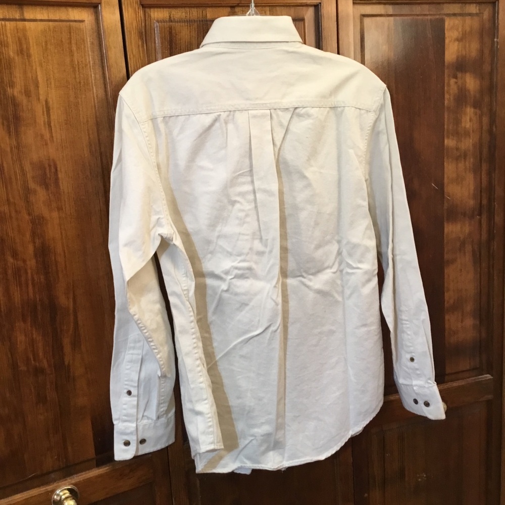 Croft & Barrow heavy weave button down shirt, size M, NWOT, button cuffs, - Picture 2 of 4